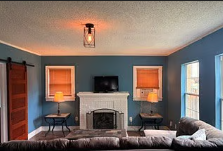 The Brick House - 315 North Emerick St. — photo 2
